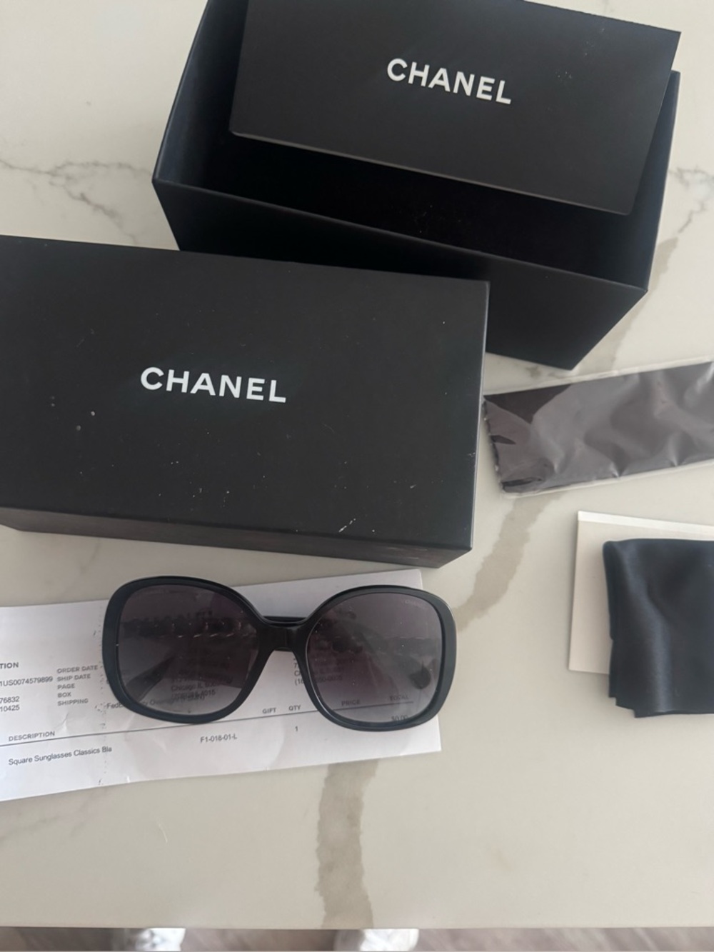 New never worn Chanel sunglasses